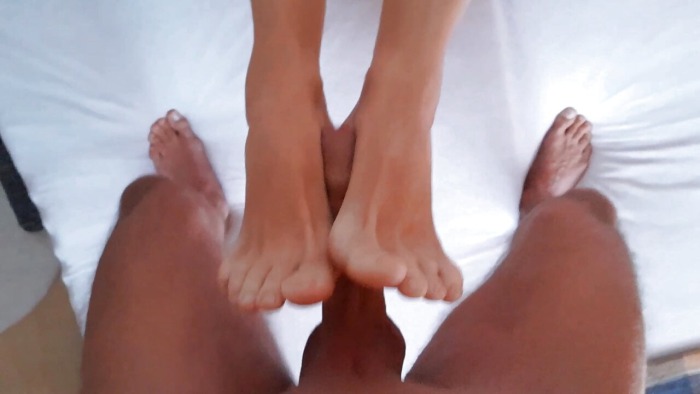 Видео. Секс. Ножки на плечи